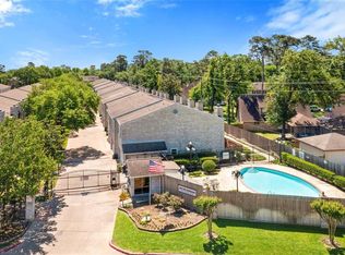 17573 Red Oak Dr #7573, Houston, TX 77090