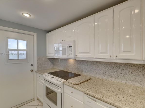 4501 NE 21st Ave #8