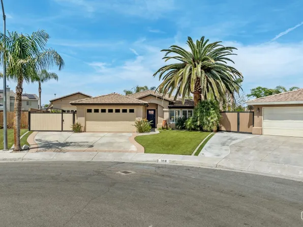 5818 Clear Valley Ct, Bakersfield, CA 93313