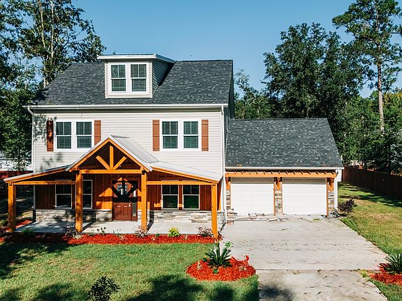 2nd image of 438 Locust St