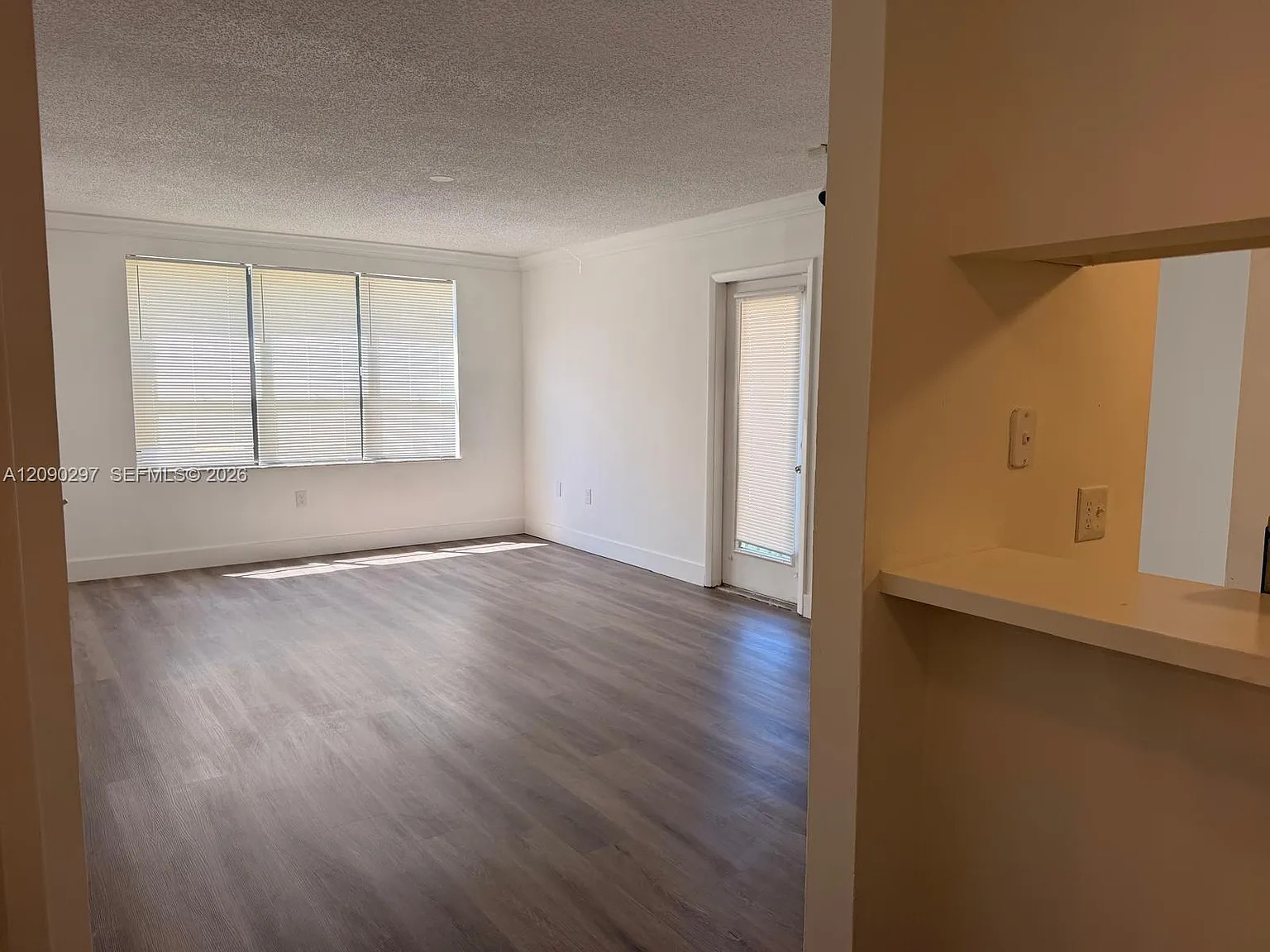 Palm Aire Gardens Condo — Photo 2