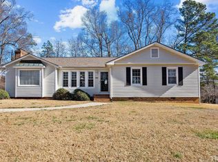 3326 Green Valley Dr, Sanford, NC 27330