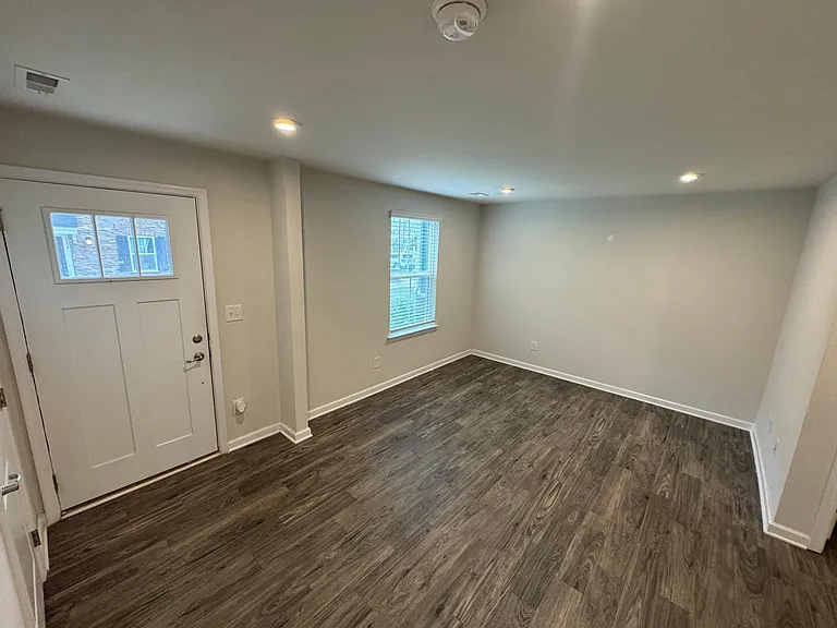 1222 Ashbury St — Photo 3