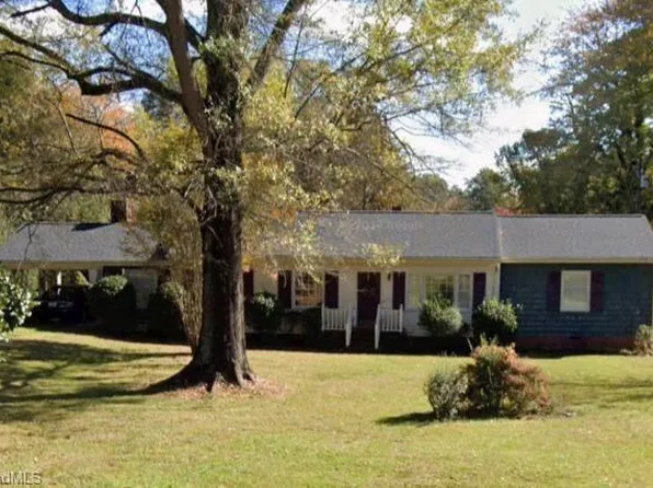 5109 State Highway 89 E, Walnut Cove, NC 27052