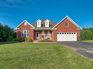 146 Holly Tree Ct, Galax, VA 24333