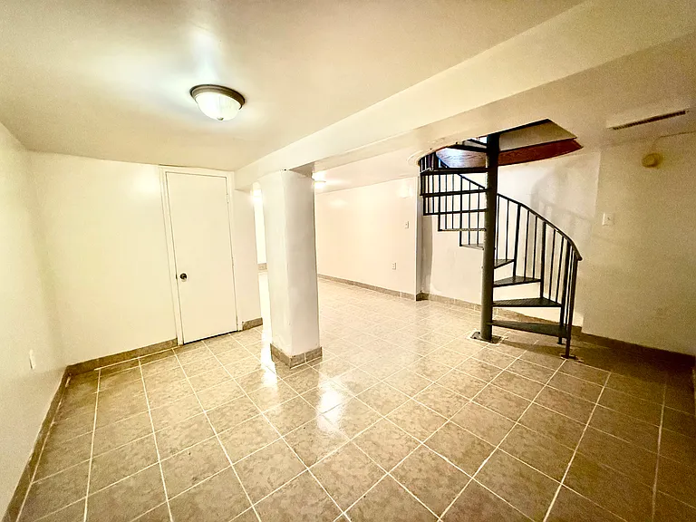 381 Palisade Ave #1F — Photo 25