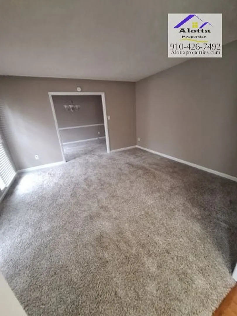 3535 Worley St — Photo 3