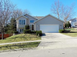 4422 5th St NW, Rochester, MN 55901