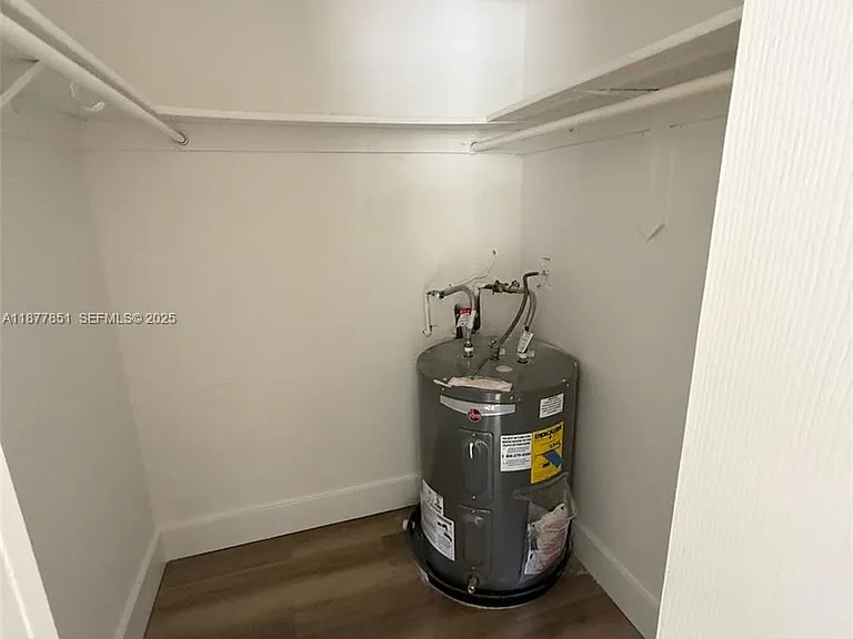 8075 SW 73rd Ave #13 — Photo 6