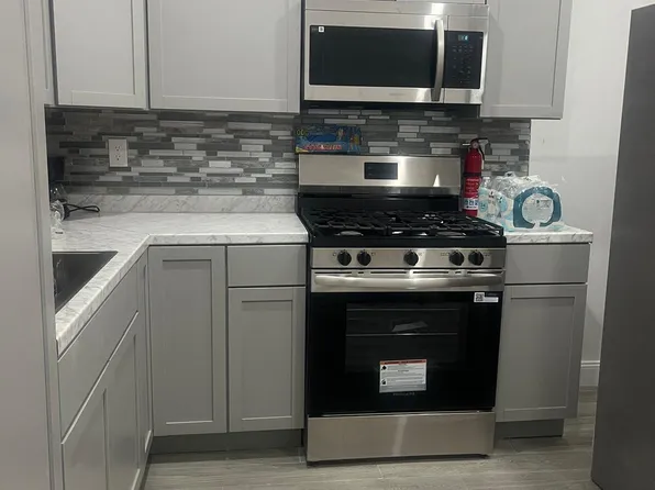 415 S 10th St, Reading, PA