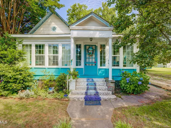 612 Mulberry St, Loudon, TN 37774
