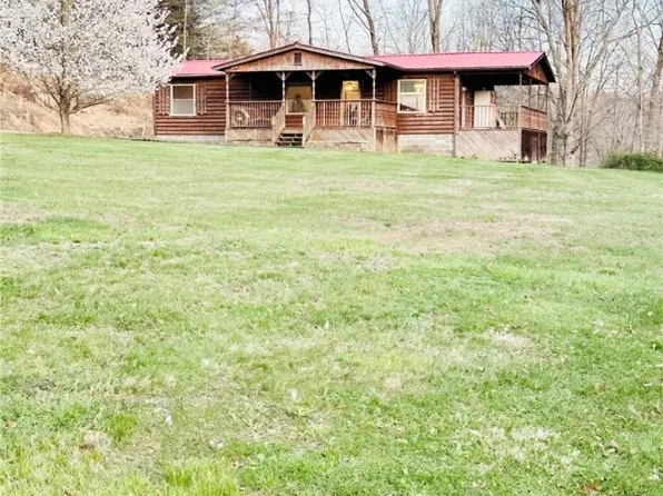 46 Rainbow Hts, Sod, WV 25564