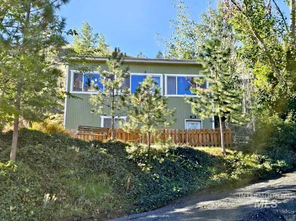 419 Garfield St, Asotin, WA 99402