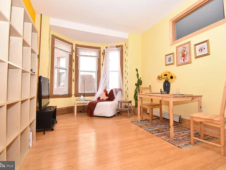 4920 Warrington Ave #2 — Photo 3