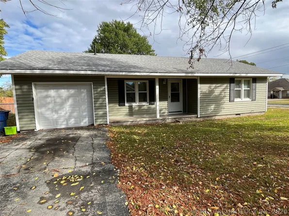 600 W 14th St, Ada, OK 74820