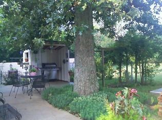 8844 Cross Plains Rd, White House, TN 37188