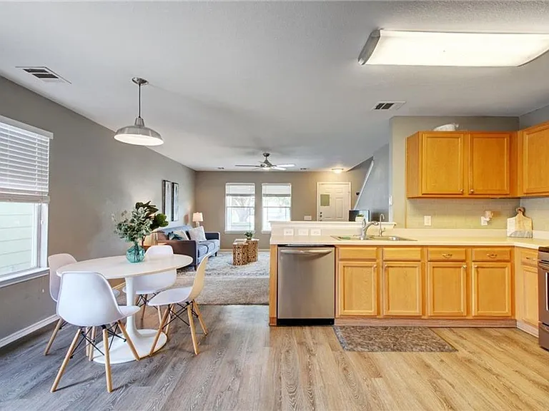 13905 Briarcreek Loop — Photo 9