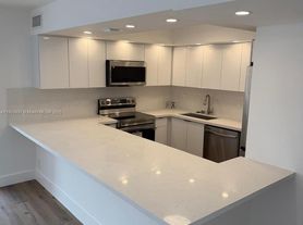 701 Three Islands Blvd