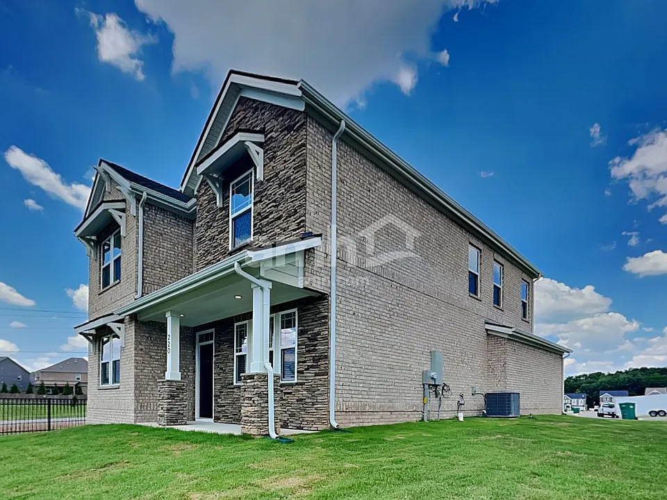 220 Argea Dr
