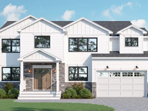 58 Alexander Drive, Syosset, NY 11791