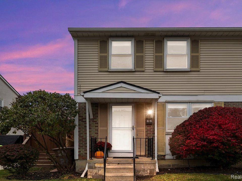 1st image of 22 Greenwoode Ln