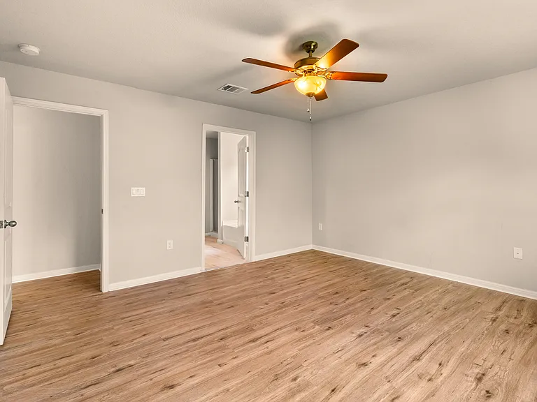 10110 Relic Oaks — Photo 14