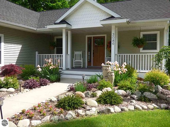 5th image of 3086 White Tail Dr