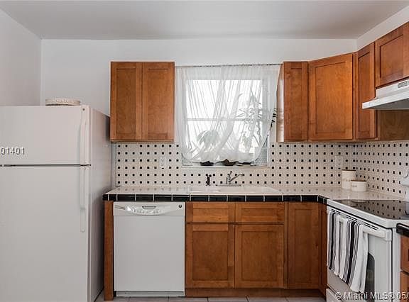 5th image of 1519 Drexel Ave APT 400