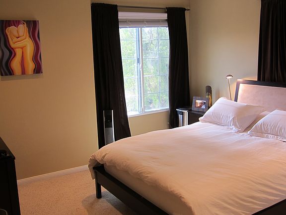 5th image of 5525 Canoga Ave APT 317