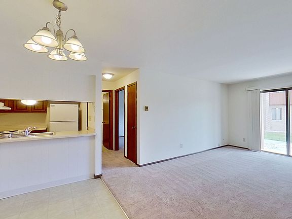 5th image of N76W14525 Market Dr APT 43