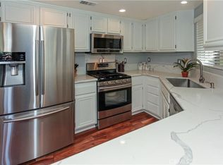 71 Bloomfield Ln, Rancho Santa Margarita, CA 92688