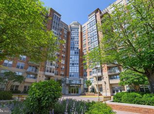 Carlton House Condo, Reston, VA 20190