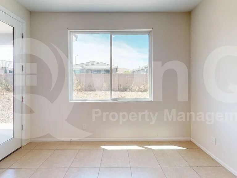 2039 E Piedmont Pl — Photo 15
