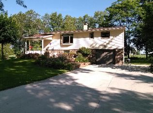 4716 Grove Rd, Reedsville, WI 54230
