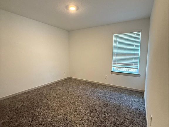 4th image of 30007 Reagans Ranch Dr