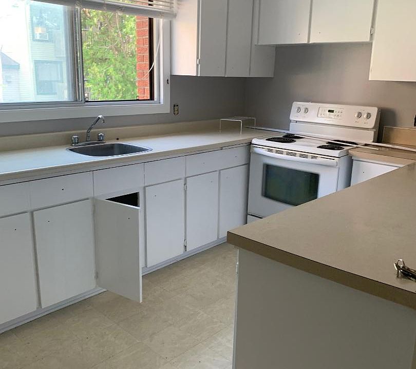 1st image of 627 Carsons Rd #5