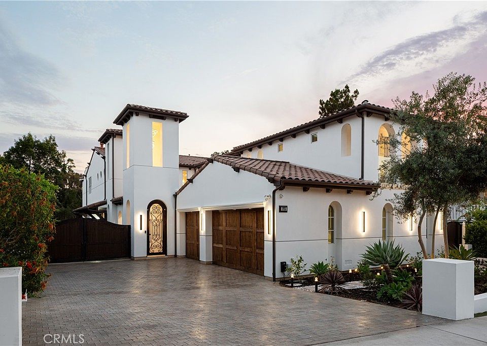 1st image of 375 Santa Isabel Ave