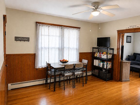 5th image of 398 Willow St Floor 2