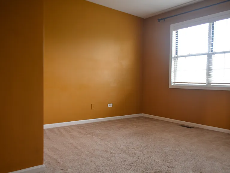 613 W Parkside Dr — Photo 11