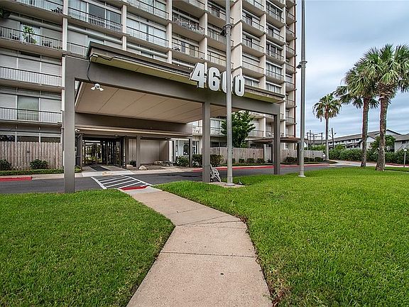 2nd image of 4600 Ocean Dr APT 505