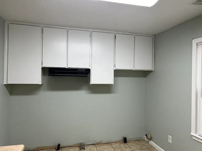 701 Paul St — Photo 9