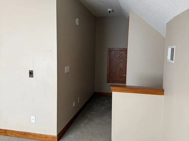 628 Willowood Pkwy — Photo 16