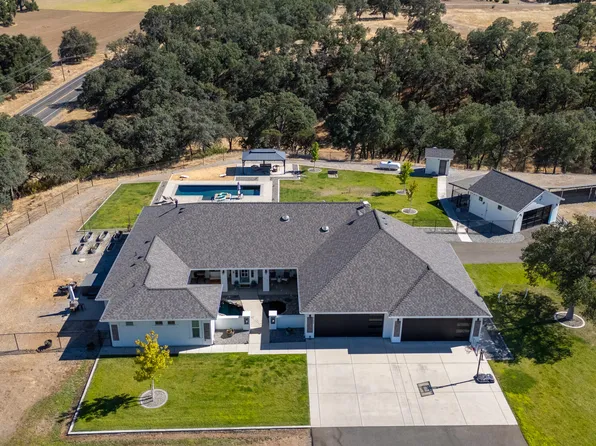 21999 Los Altos Dr, Palo Cedro, CA 96073