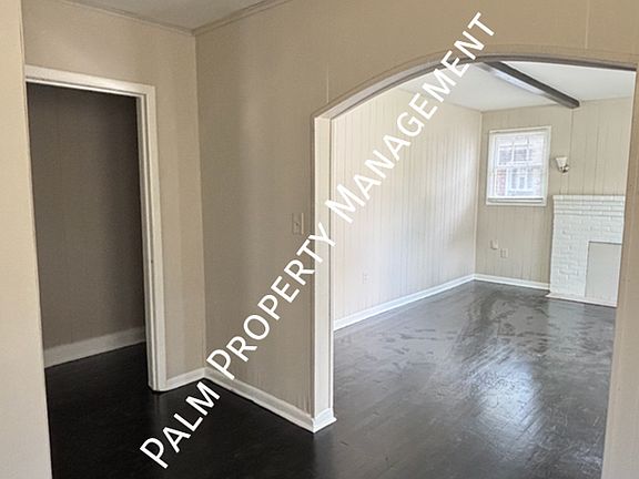 4th image of 1217 E 38th St