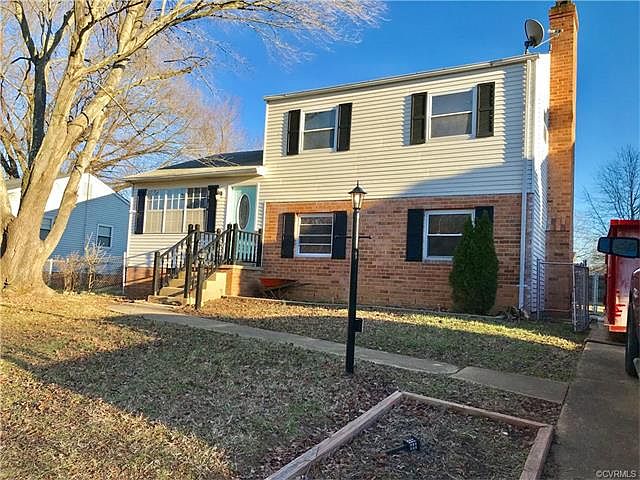 1st image of 211 Carlstone Dr