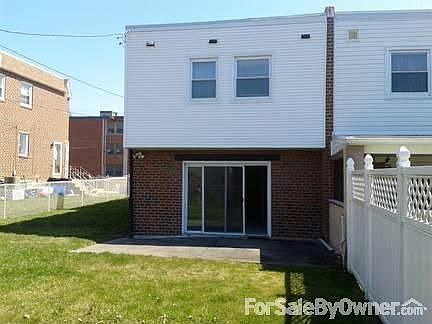2nd image of 9714 Hoff St