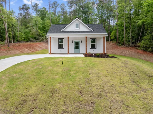 416 Holden Dr, Westminster, SC 29693