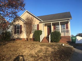821 Central Ct, High Point, NC 27260