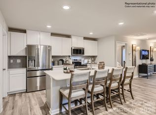 1128 Haltom Holw, York, SC 29745