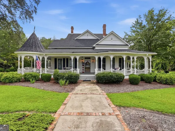 309 S College St, Twin City, GA 30471